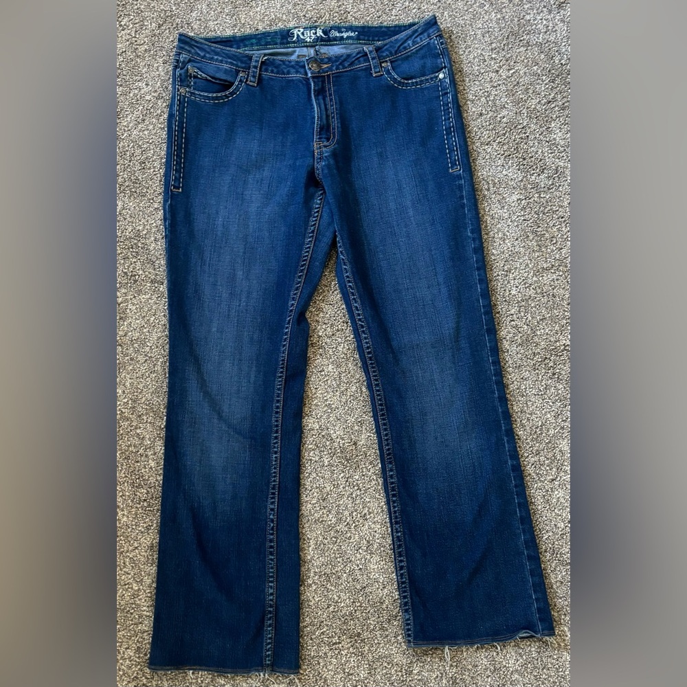 Women’s Rock47 Wrangler Jeans Size: 32/36